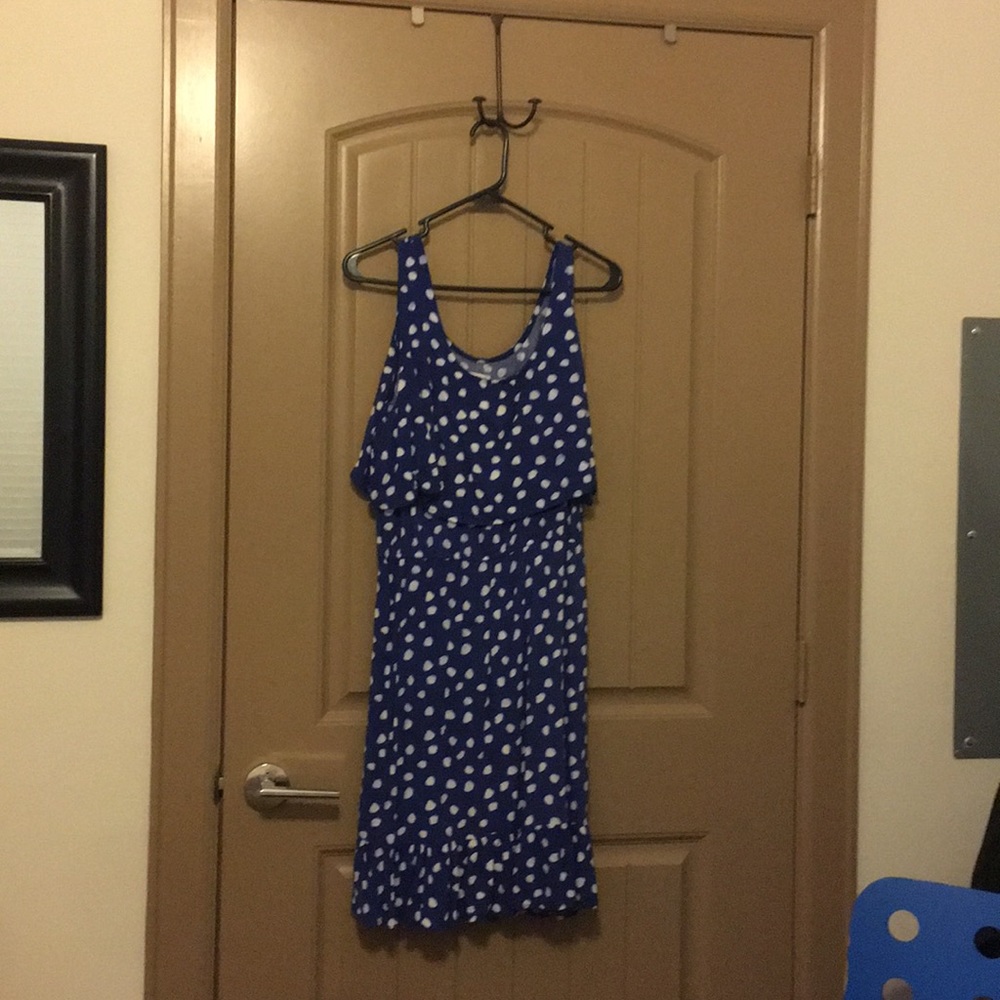 Sleeveless dress
